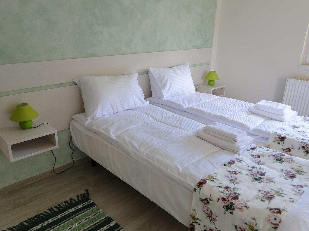Dorf Haus Valiug Otel Dış mekan fotoğraf
